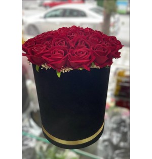 Kırmızı Gül Kutusu