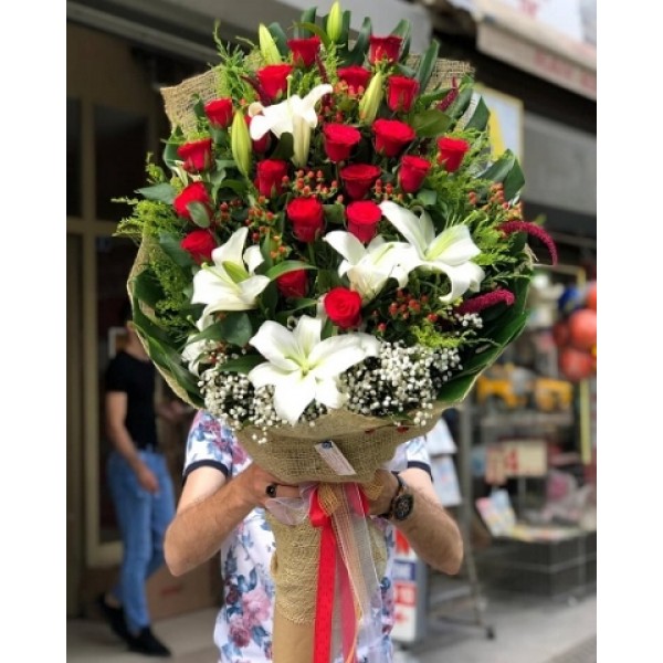 Lilyumlu Gül Buketi