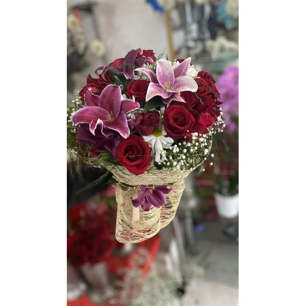 Pembe Lilyum Buketi